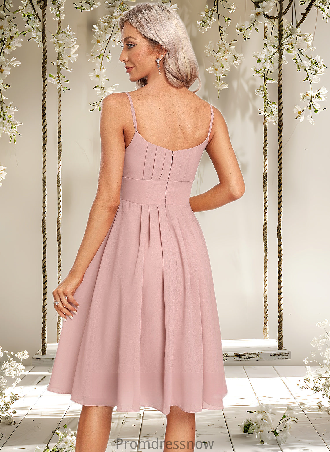 Mckayla A-line Scoop Knee-Length Chiffon Homecoming Dress HPP0025686