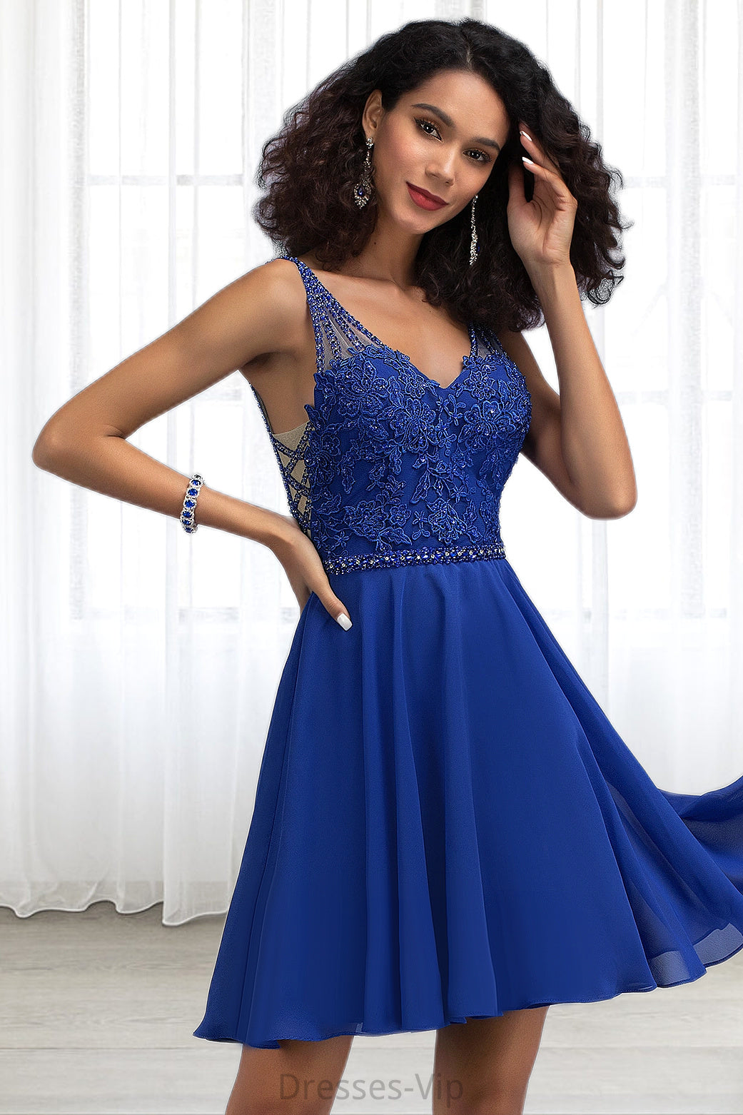 Winnie A-line V-Neck Short/Mini Chiffon Lace Homecoming Dress With Beading HPP0020563