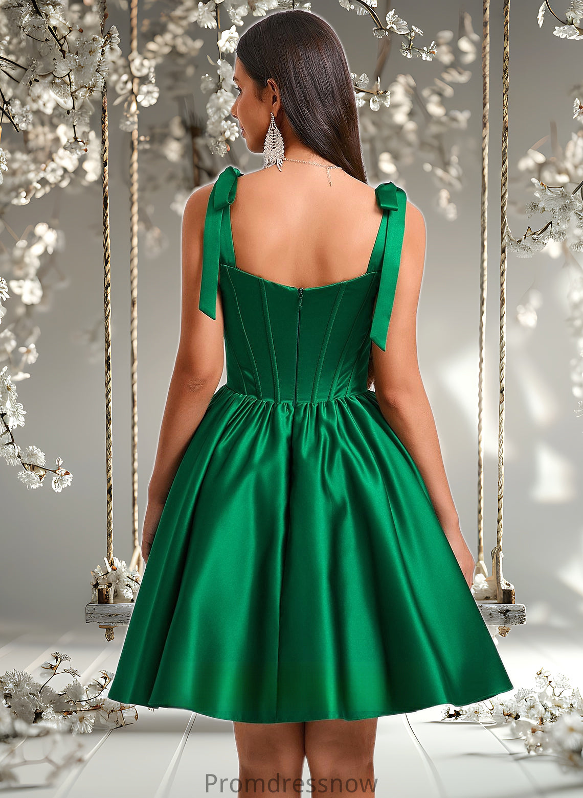 Makaila Ball-Gown/Princess Straight Short Satin Homecoming Dress With Bow HPP0025645