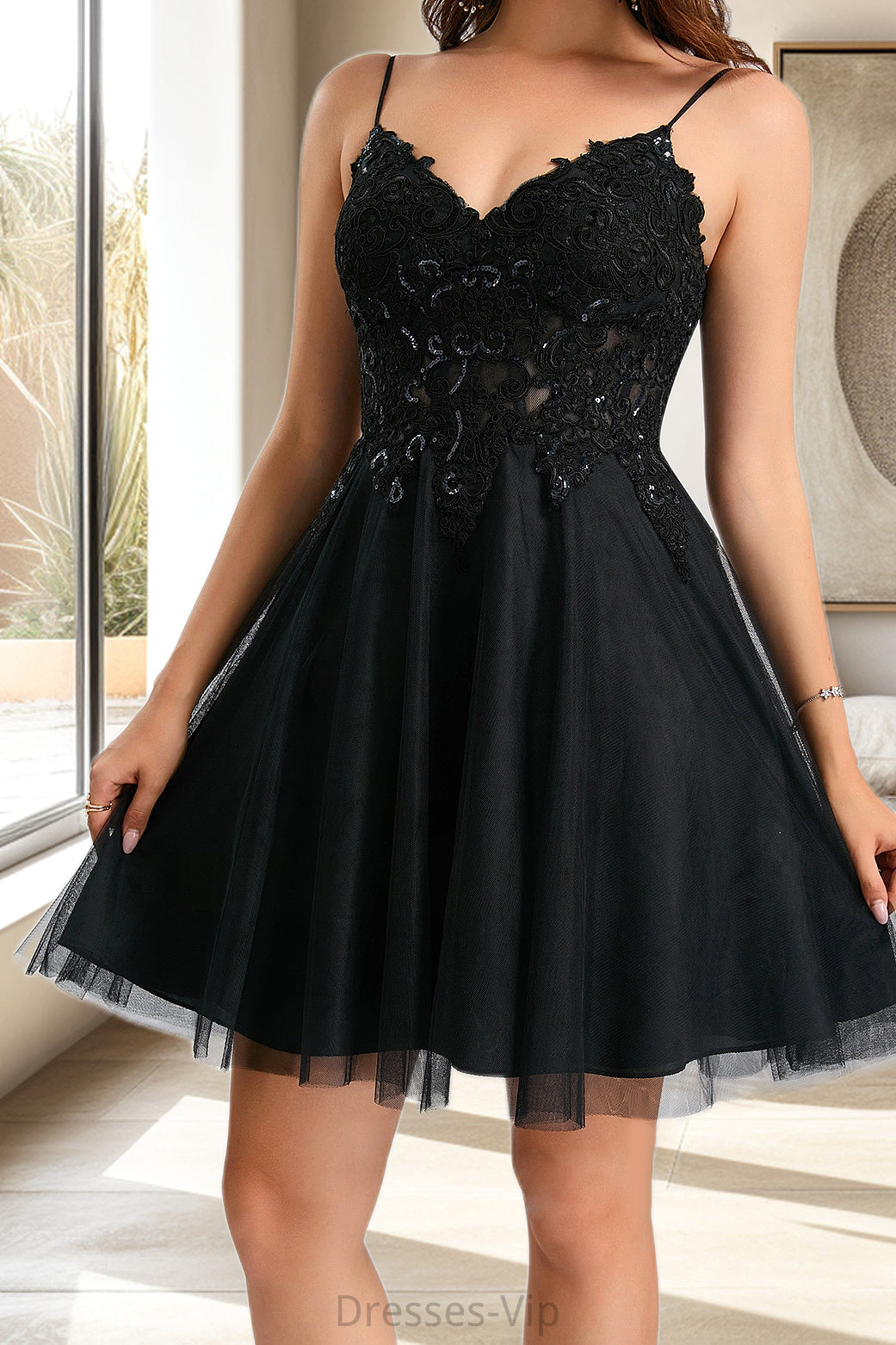 Alexia A-line V-Neck Short/Mini Tulle Homecoming Dress With Sequins HPP0020462