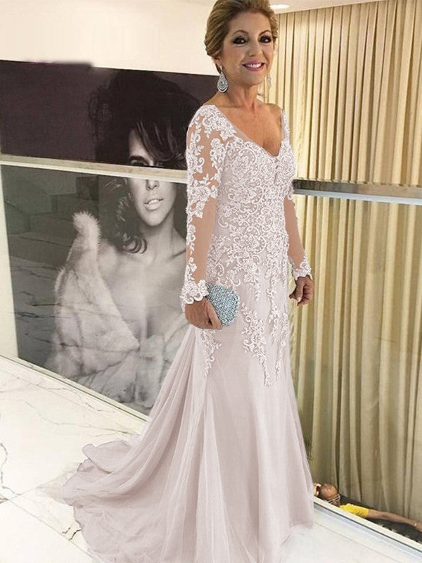 Rachael Sheath/Column Tulle Applique V-neck Long Sleeves Sweep/Brush Train Mother of the Bride Dresses HPP0020380