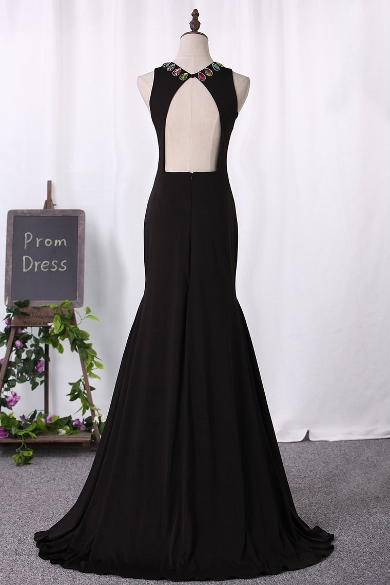 2024 New Arrival Scoop With Beading Mermaid Spandex Evening Dresses