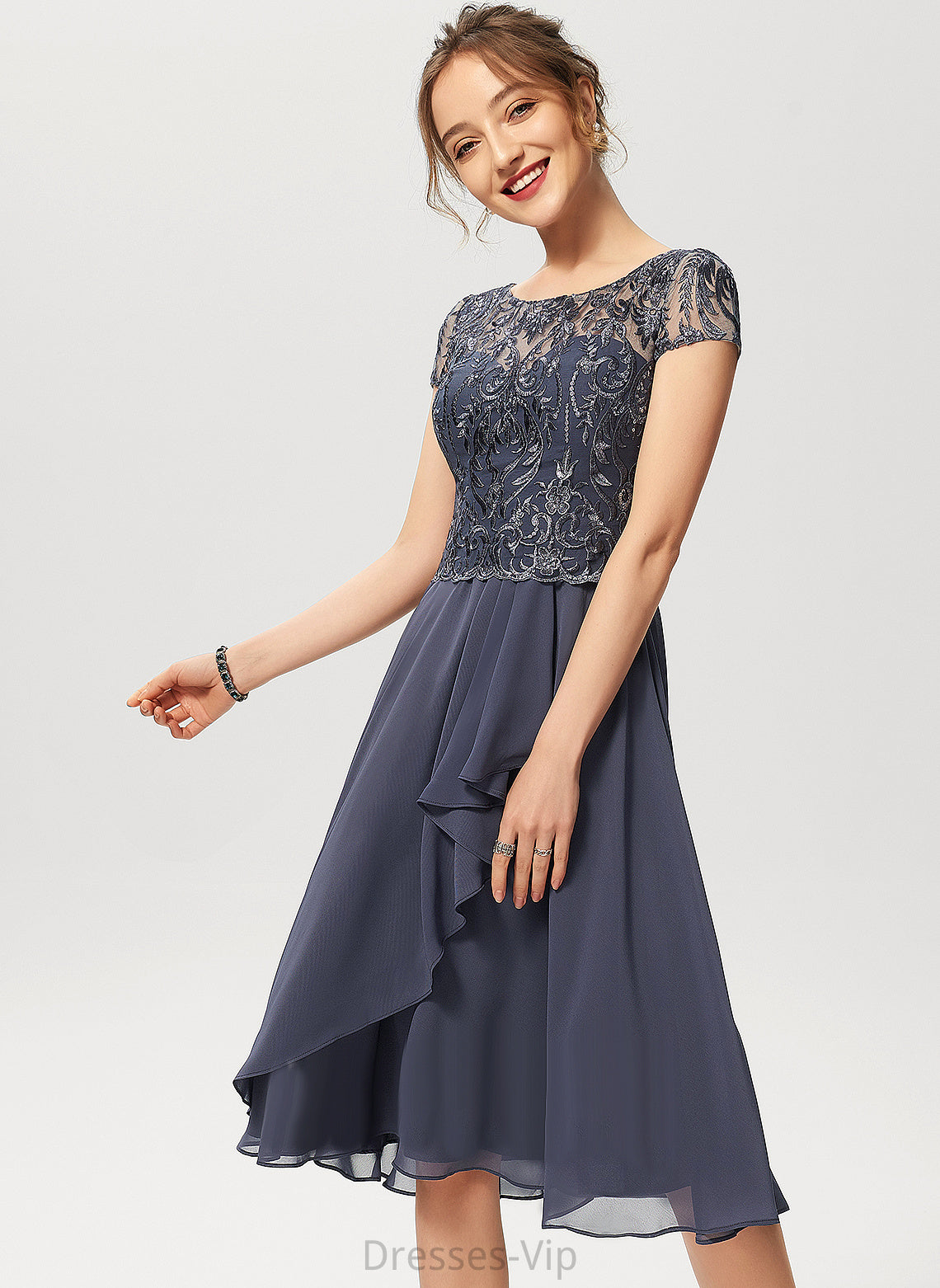 Chiffon Scoop Moira Neck Cocktail Ruffles Dress A-Line Cascading Cocktail Dresses Knee-Length Lace With