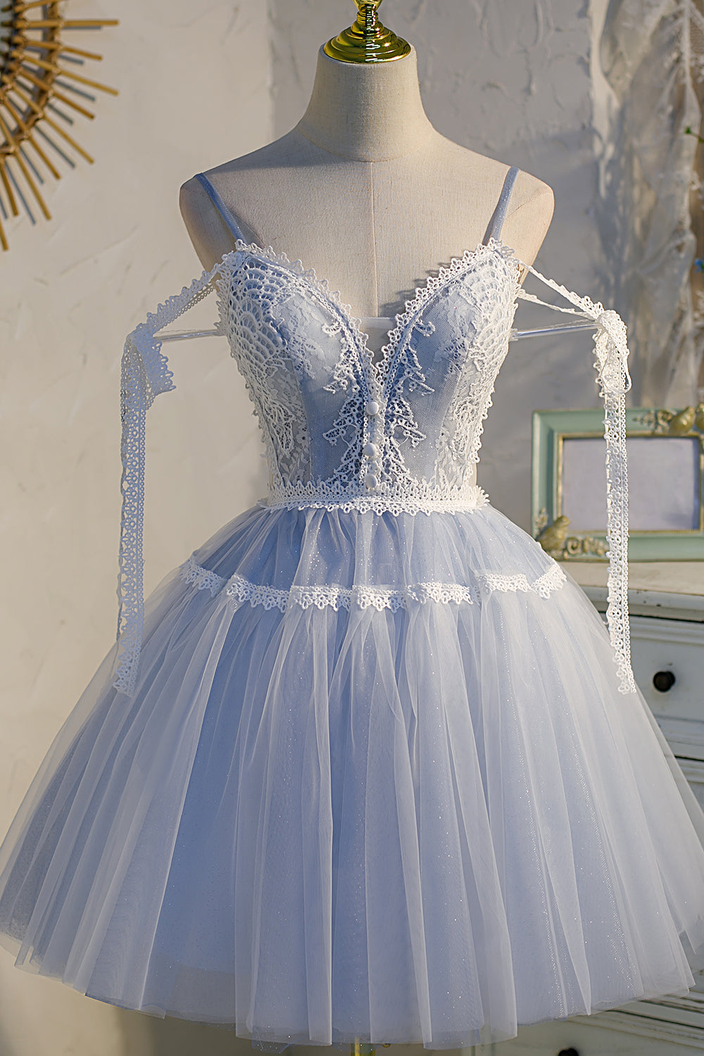 Light Blue Spaghetti Straps Lace Tulle Short Homecoming Dresses