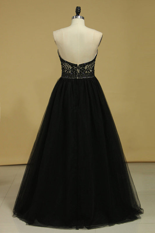 2024 Plus Size Black A Line Prom Dresses Sweetheart Tulle With Applique & Beads Floor Length