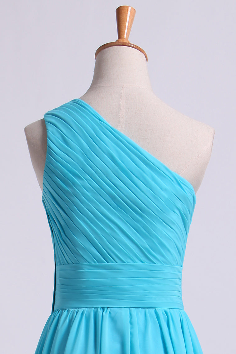 One Shoulder Bridesmaid Dresses A Line Knee Length Chiffon With Ruffle