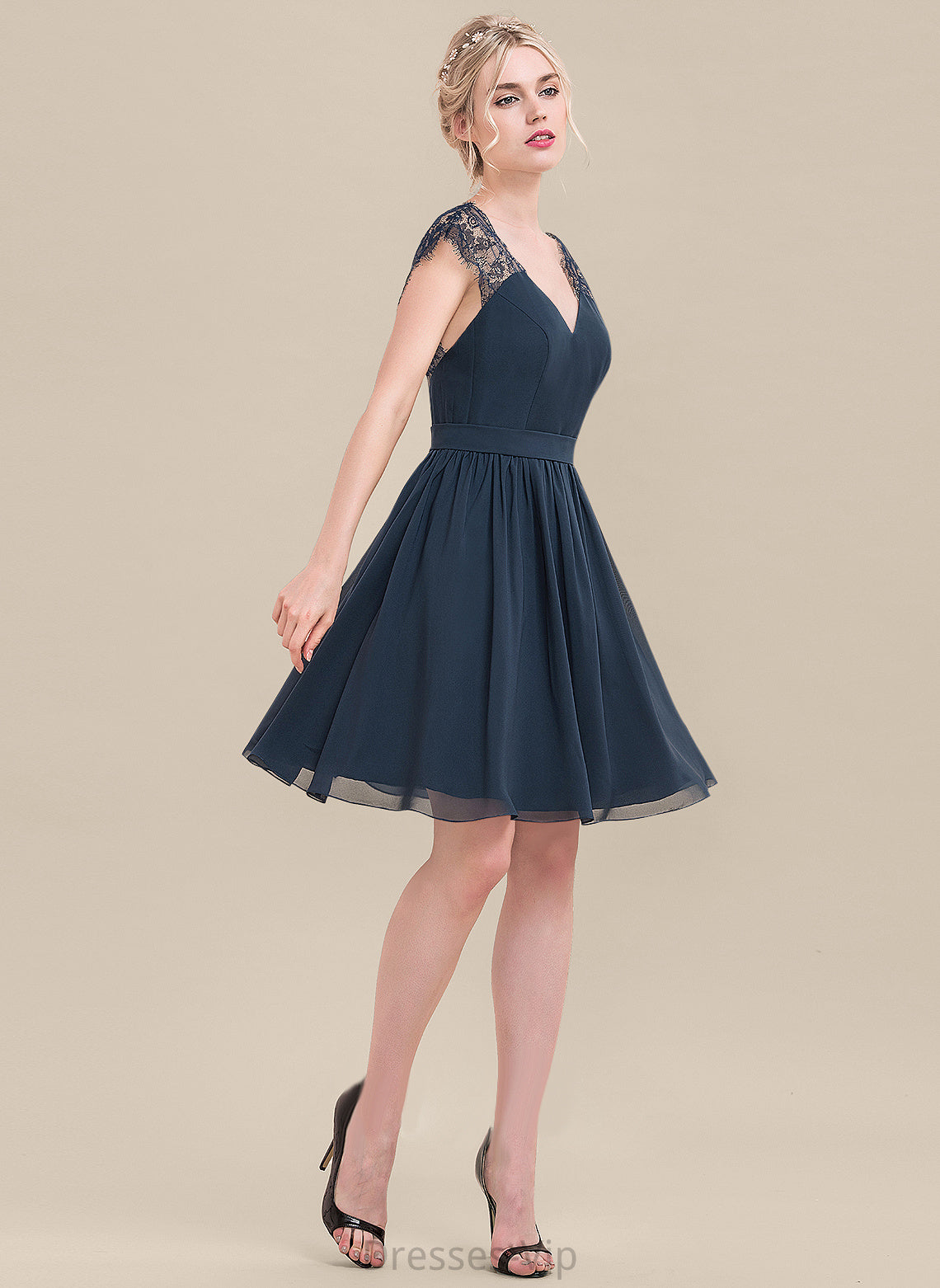 Dress Cocktail Knee-Length Kara Lace Chiffon A-Line V-neck Cocktail Dresses