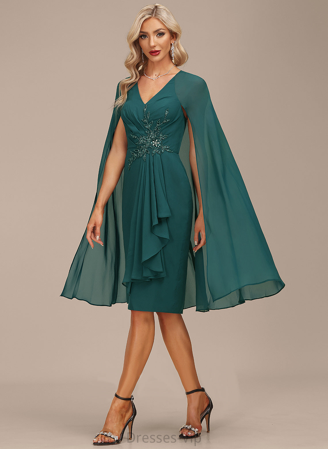 Shayla Cocktail Knee-Length With Beading Sequins Cocktail Dresses Sheath/Column Ruffles Chiffon Cascading V-neck Dress